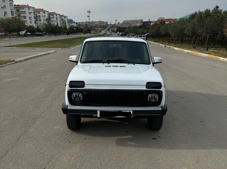 LADA (VAZ) Niva 2013