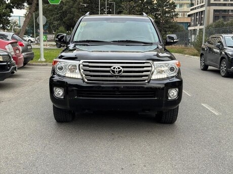 Toyota Land Cruiser 2015