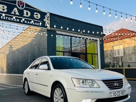 Hyundai Sonata 2009