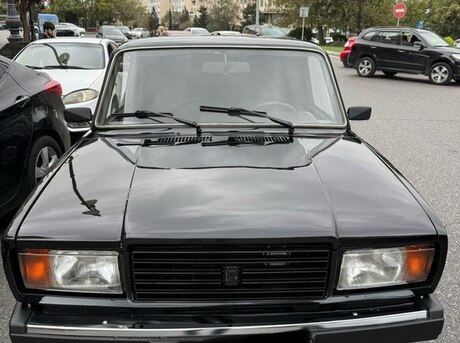 LADA (VAZ) 2107 2011