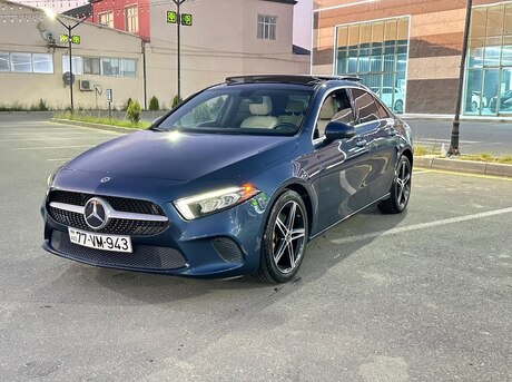 Mercedes  2020