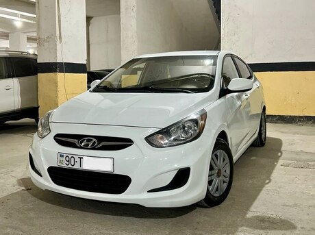 Hyundai Accent 2012