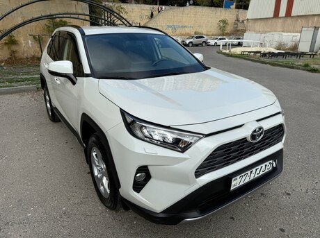 Toyota RAV4 2019