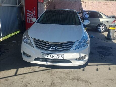 Hyundai Grandeur 2012
