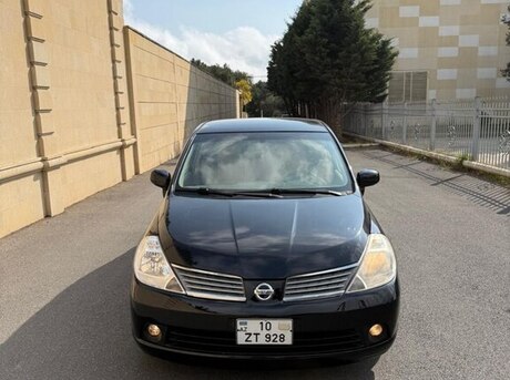 Nissan Tiida 2007