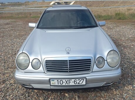 Mercedes E 230 1996