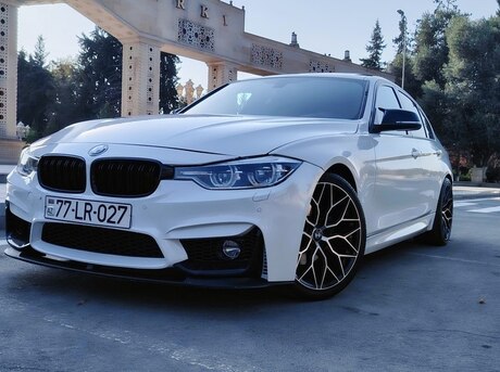 BMW 328 2016
