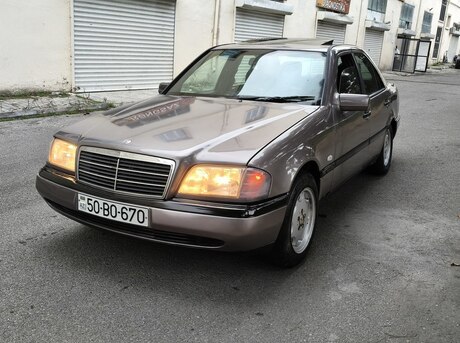 Mercedes C 220 1993