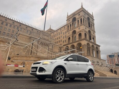 Ford Kuga 2015