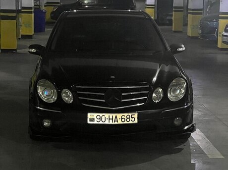 Mercedes E 500
