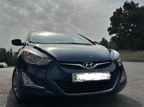 Hyundai Elantra 2015