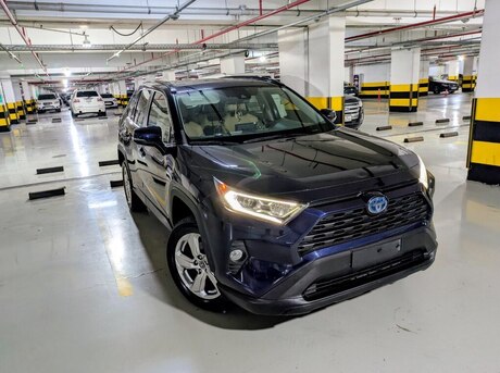 Toyota RAV4 2021