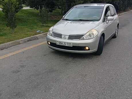 Nissan Tiida 2006