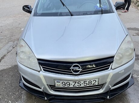 Opel Astra 2008
