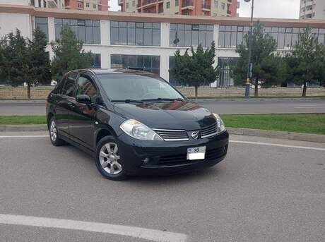 Nissan Tiida 2008