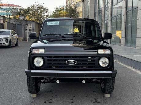 LADA (VAZ) Niva 2025