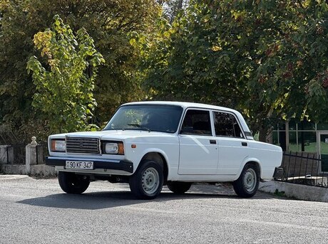 LADA (VAZ) 2107 2010