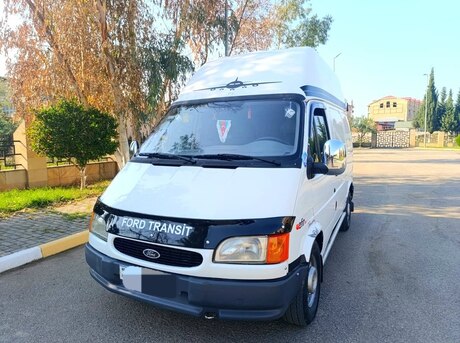 Ford Transit 2000