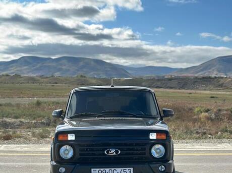 LADA (VAZ) Niva 2023