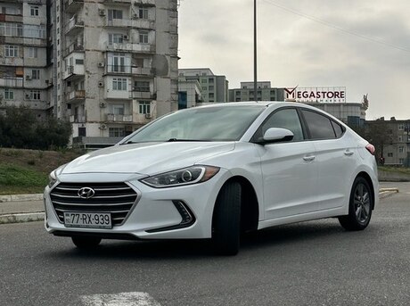 Hyundai Elantra 2016