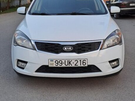 Kia  2010