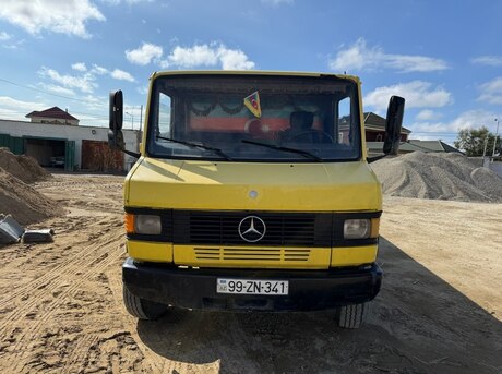 Mercedes 609 D 1991
