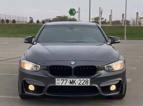 BMW 328 2015