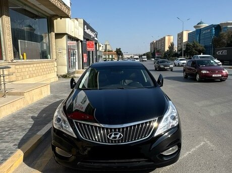 Hyundai Azera 2011