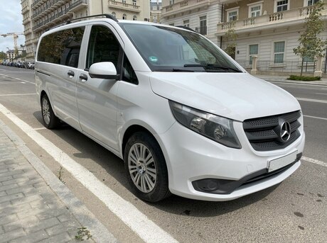 Mercedes  2016