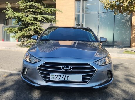 Hyundai Elantra 2016