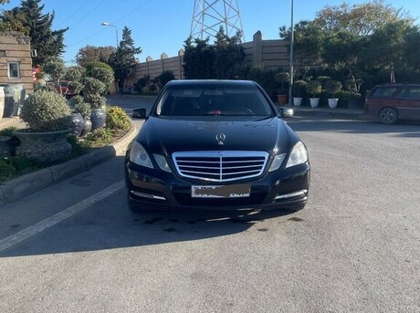 Mercedes E 220 2012