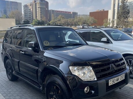 Mitsubishi Pajero 2007
