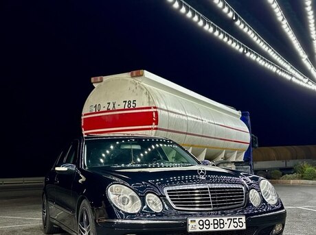 Mercedes E 240 2005