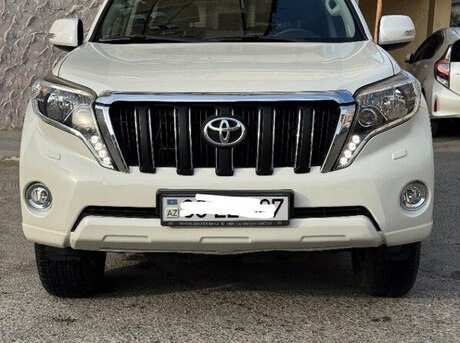 Toyota Land Cruiser Prado 2014
