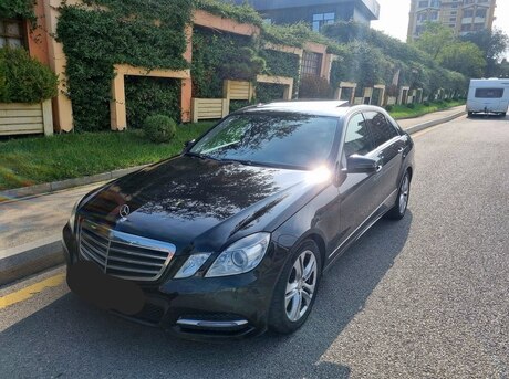 Mercedes E 250 2012