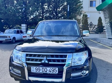 Mitsubishi Pajero 2017