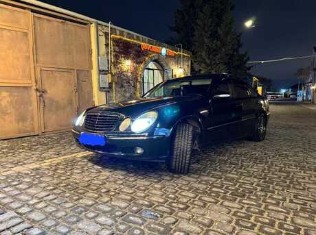 Mercedes E 220 2002