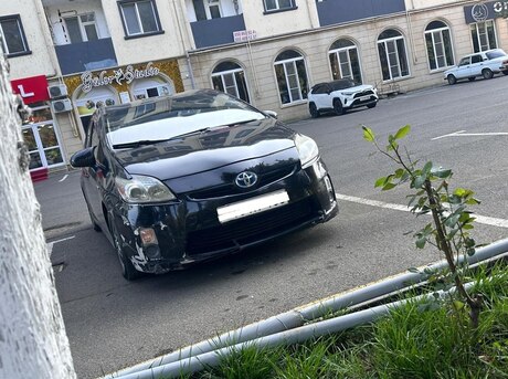 Toyota Prius 2011