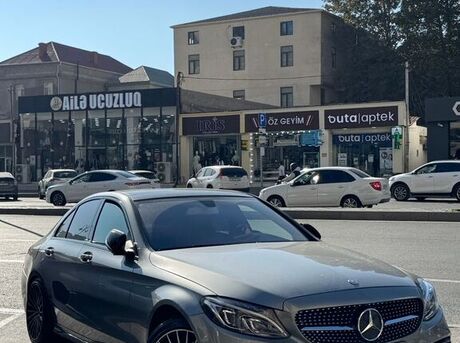 Mercedes C 300 2016