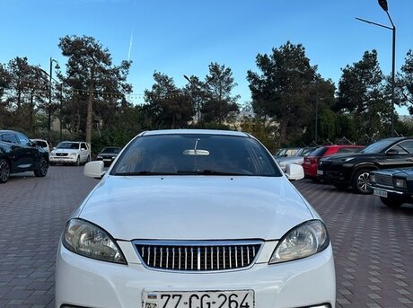 Daewoo Gentra 2013