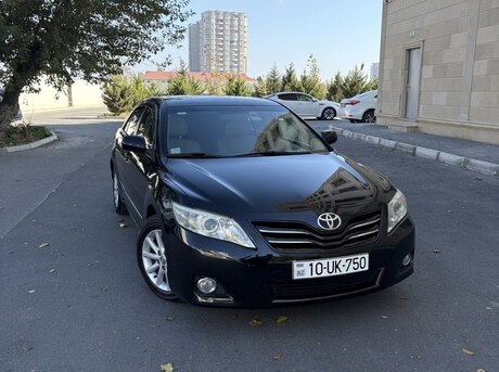Toyota Camry 2010