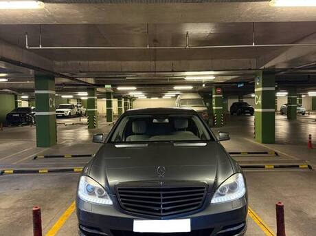 Mercedes S 350 2011