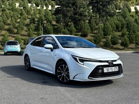 Toyota  2025