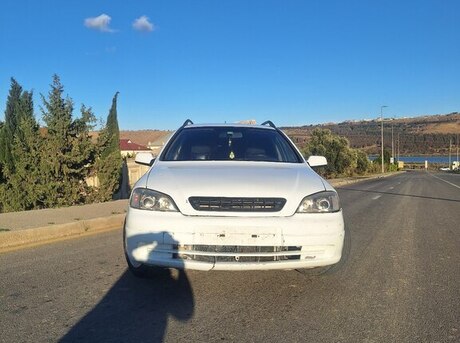 Opel Astra 2001