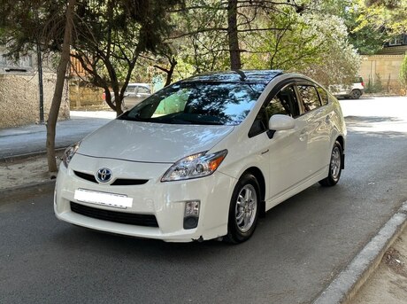 Toyota Prius 2011
