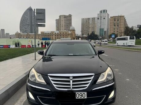 Hyundai Genesis 2012