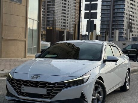 Hyundai Elantra 2021