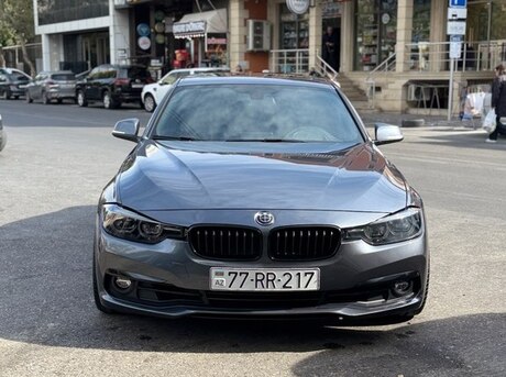 BMW 330