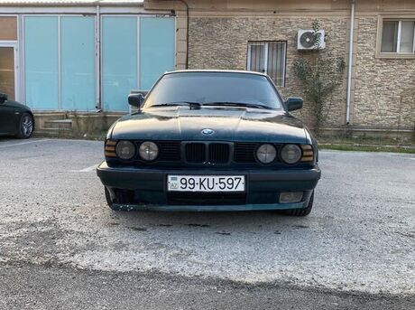 BMW 520 1990