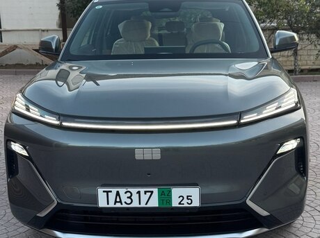 Geely  2025